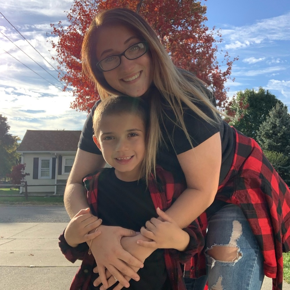 Meet your Posher, Abigail